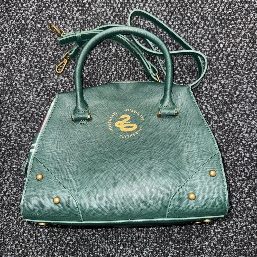 Harry Potter Slytherin Satchel Bag Green Crossbody Purse Hogwarts House Crest - Picture 2 of 7